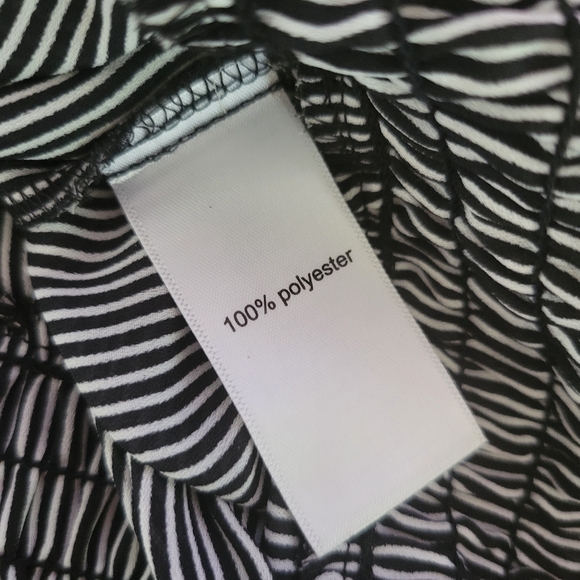 MAURICES Jacket Ladies Medium Black White Striped Long Sleeve Sheer Smocking Top - Picture 9 of 10